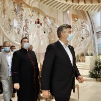 Andrej Plenković obišao Crkvu Svete Obitelji u Solinu