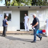 Zagreb: Na NZZJZ Andrija Štampar nema gužve i sve manje građana se testira