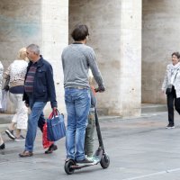 Stiže novi Zakon o cestovnom prometu: Uvode se kazne za električne romobile