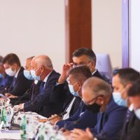 Osmi sastanak Vlade sa županima i predstavnicima udruga gradova i općina