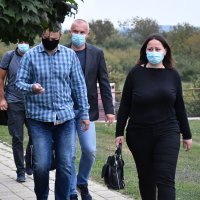 Nova Gradiška: Vinko Grgić odlazi iz svoje kuće u pratnji istražitelja USKOK-a