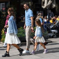 Igor Vori u šetnji špicom sa suprugom Oljom i kćeri Nikom