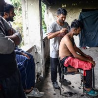 Migranti na putu kroz Bihać uglavnom borave među ruševinama stare tvornice