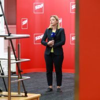 Čekanje rezultata na Iblerovom trgu