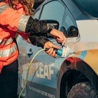 Nissan RE-LEAF