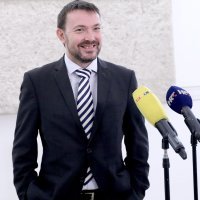 Izjava za medije Arsena Bauka