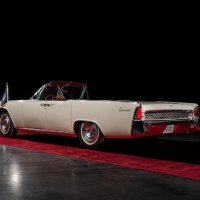 Lincoln Continental Cabrio iz 1963. godine
