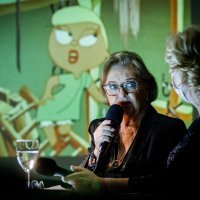 MSU organizirao večer s Gabi Novak u prostoru postavljene izložbe