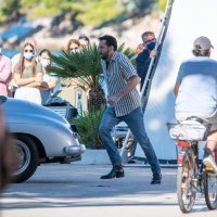 Nicolas Cage i Pedro Pascal snimaju na cavtatskoj rivi