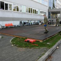 Hrvatska vojska podigla grijane šatore ispred KBC Zagreb