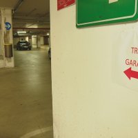 Pripreme za trijažu u garaži KBC-a Zagreb
