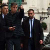 Andrej Plenković nakon pucnjave na Trgu svetog Marka