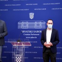 Peđa Grbin, Tomislav Tomašević