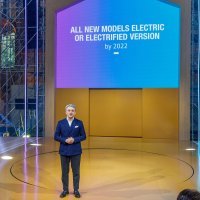 Renault Mégane eVision i Dacia Spring Electric