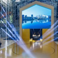 Renault Mégane eVision i Dacia Spring Electric