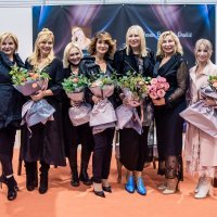Ana Lisak, Tončica Čeljuska, Vivien Galletta, Antonella Malis, Renata Gubić, Vesna Boinović Gubić i Danijela Martinović