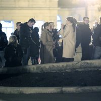 Petak navečer na platou ispred Hrvatskog narodnog kazališta u Zagrebu