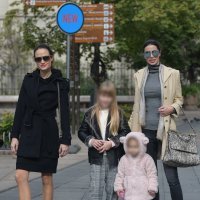 Antea Kodžoman i Maja Cvjetković s djecom na Cvjetnom trgu