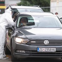 Velika gužva za testiranje na koronavirus u Zagrebu