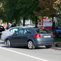 Sudar nekoliko automobila u blizini trznice Dubrava