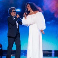 Fabijan Pavao Medvešek kao Lionel Richie i Indira Levak kao Diana Ross
