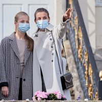 Kraljica Letizia i kralj Filip VI s kćerima Leonor i Sofijom