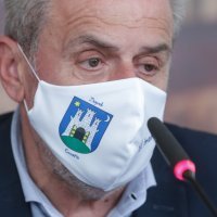 Gradonačelnik Milan Bandić sastao se s predstavnicima udruženja ugostitelja