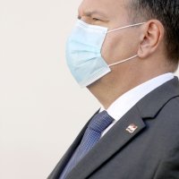 Ministar Vili Beroš dolazi na sjednicu Vlade