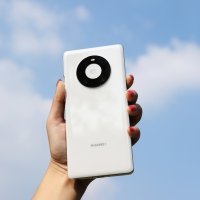 Huawei predstavio Mate 40 seriju