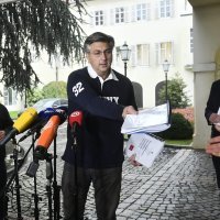 Izjave na Banskim dvorima (2)