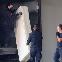 Postavljanje kreveta u Areni za oboljele od covida-19