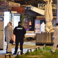 Policijski uviđaj na mjestu sukoba muškaraca u Vrapču