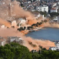 Pripadnici Torcide aktivirali dimne bombe na rivi povodom 70. rođendana