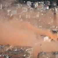 Pripadnici Torcide aktivirali dimne bombe na rivi povodom 70. rođendana