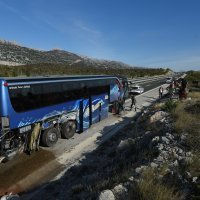 Kod odmorišta Jasenice na autocesti A1 autobus izletio s ceste