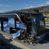 Kod odmorišta Jasenice na autocesti A1 autobus izletio s ceste