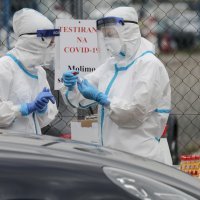 Zagreb: Parkiralište ZG Velesajma, testiranje građana na Covid 19