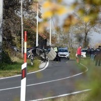 U sudaru dvaju automobila poginulo troje putnika