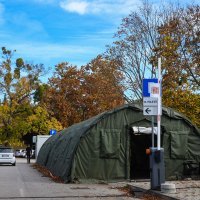 Vojska ispred parkirališta Nastavnog zavoda za javno zdravstvo Andrija Štampar, koronavirus