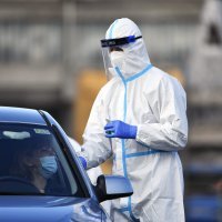 Građani se testiraju na Covid-19 na Zagrebačkom velesajmu