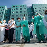 Zagreb: Prosvjed medicinskih djelatnika KB Dubrava zbog situacije s koronavirusom