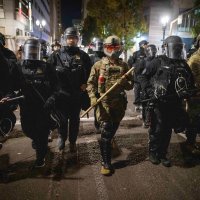 Nacionalna garda na ulicama Portlanda