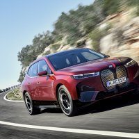 BMW iX - potpuno električni Sports Activity Vehicle (SAV)