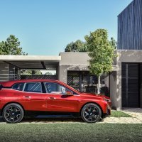 BMW iX - potpuno električni Sports Activity Vehicle (SAV)