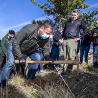 Gornje Sitno: Predsjednik Zoran Milanović sudjelovao u akciji Boranka