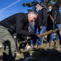 Gornje Sitno: Predsjednik Zoran Milanović sudjelovao u akciji Boranka