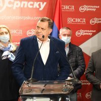 Milorad Dodik se obraća javnosti nakon što mu je stranka izgubila Banja Luku