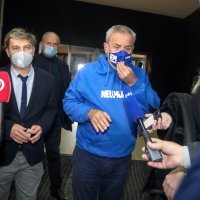 Gradonačelnik Bandić stigao na premijeru Kumeka