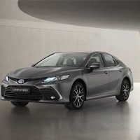 Toyota osvježila Camry Hybrid za 2020.