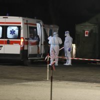 Šatori na parkiralištu kod Opće bolnice Varaždin